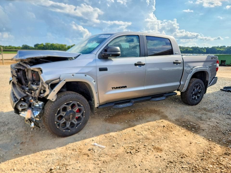 2020 TOYOTA TUNDRA SR5 - 1