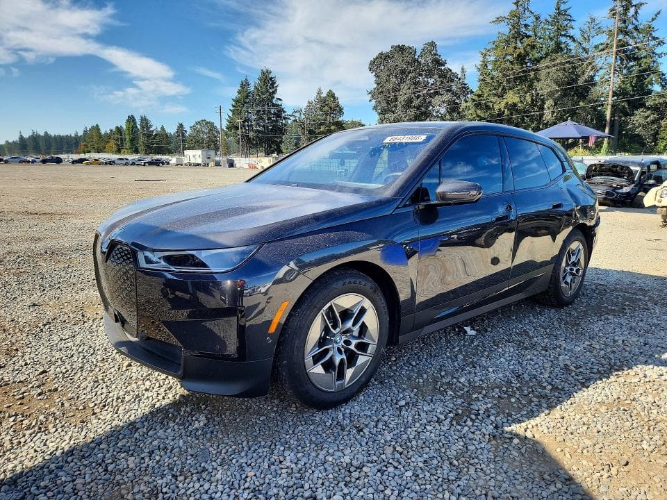 2022 BMW IX XDRIVE50 - 1