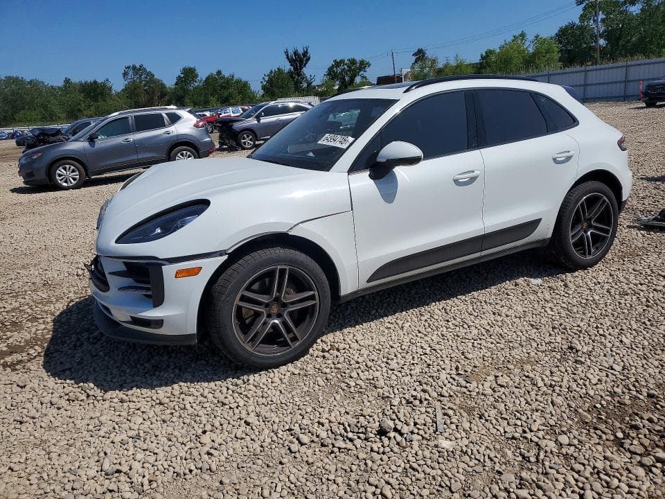 2021 PORSCHE MACAN - 1