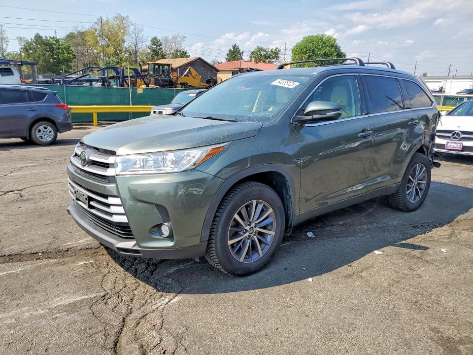 2017 TOYOTA HIGHLANDER XLE - 1