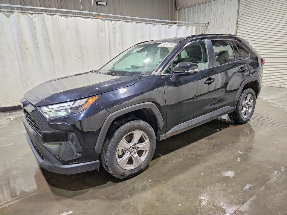 2025 TOYOTA RAV4 XLE - 1