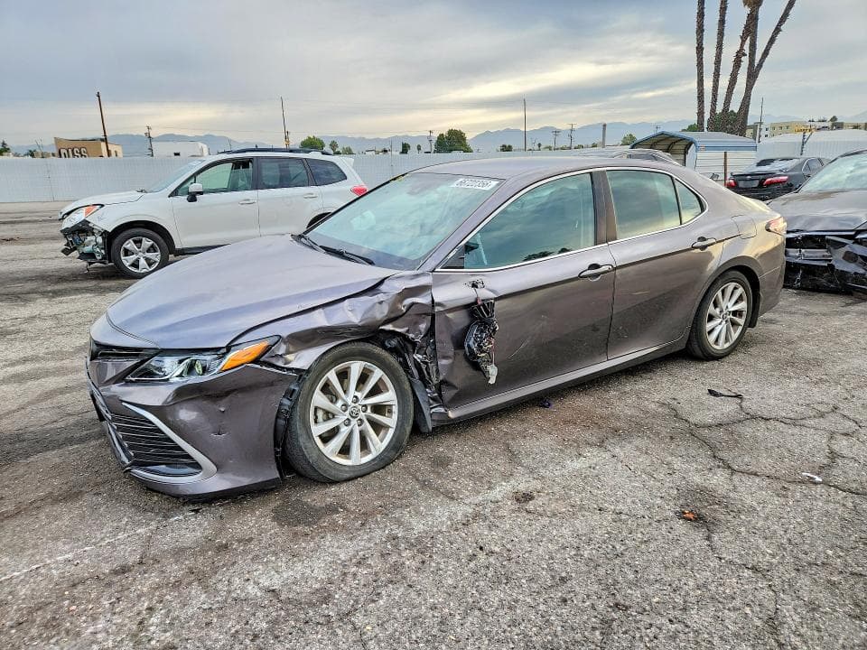 2023 TOYOTA CAMRY LE - 1