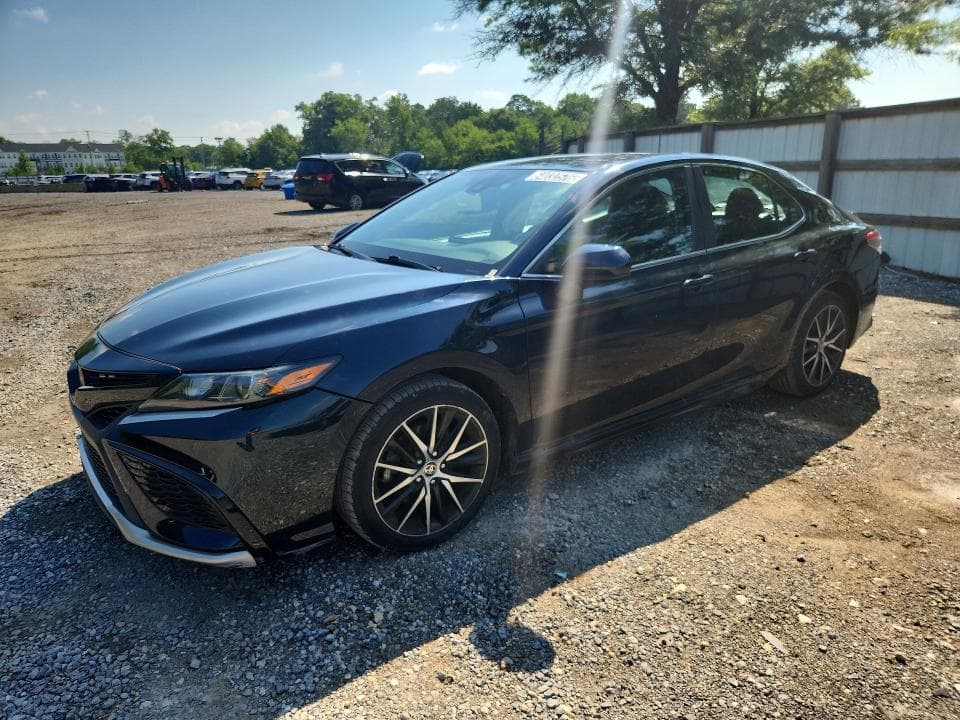 2021 TOYOTA CAMRY SE - 1