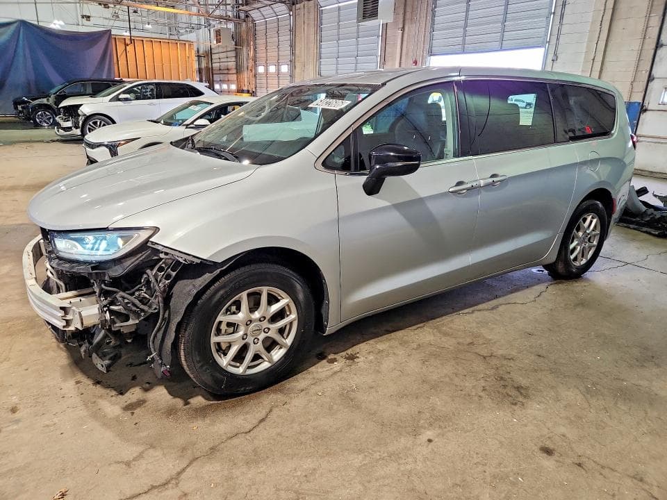 2024 CHRYSLER PACIFICA TOURING L - 1