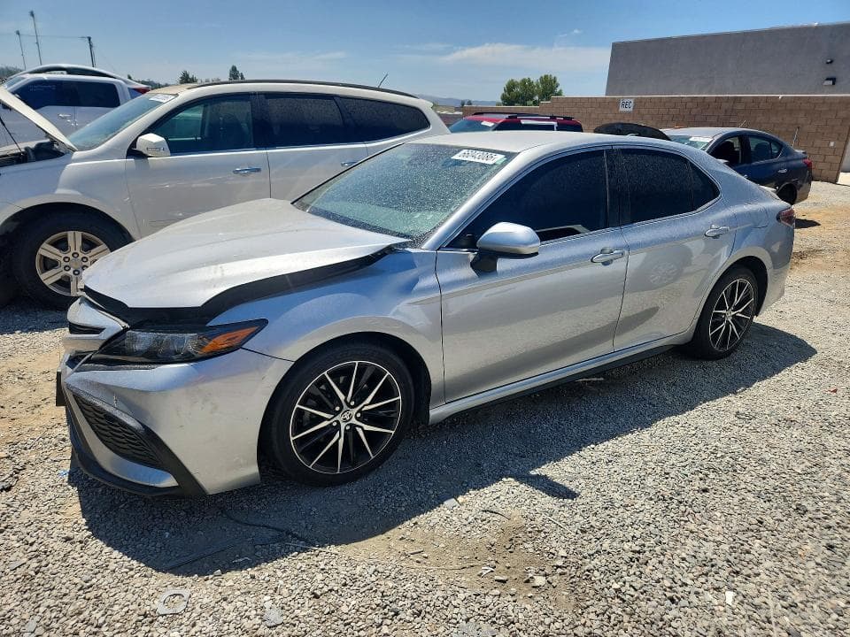 2021 TOYOTA CAMRY SE - 1
