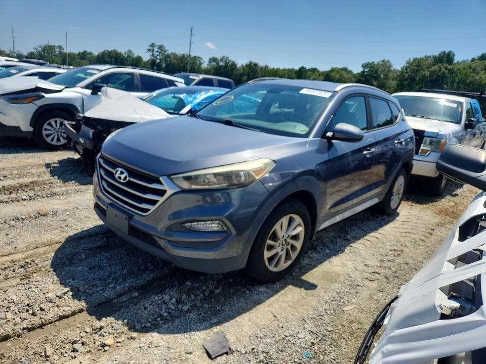 2017 HYUNDAI TUCSON SE - 1