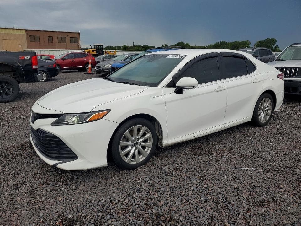 2018 TOYOTA CAMRY LE - 1
