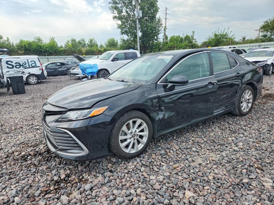 2021 TOYOTA CAMRY LE - 1