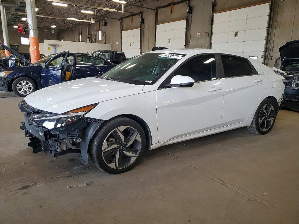 2022 HYUNDAI ELANTRA LIMITED - 1