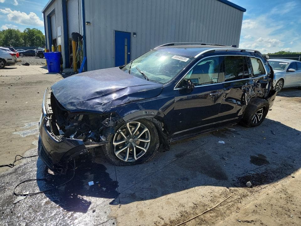 2019 VOLVO XC90 T6 MOMENTUM - 1