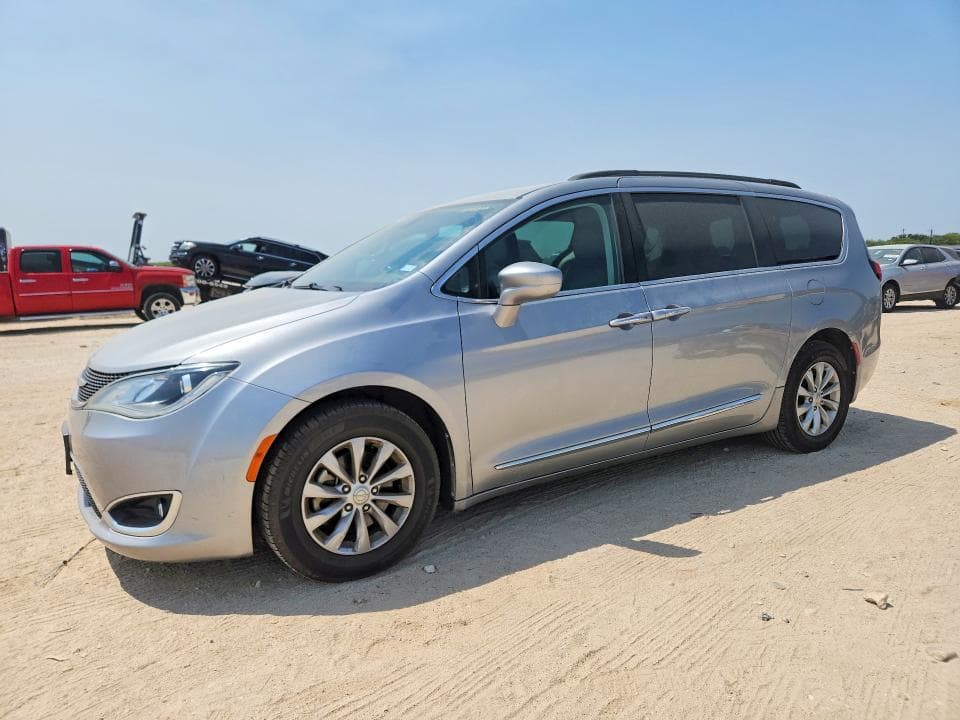 2017 CHRYSLER PACIFICA TOURING L - 1