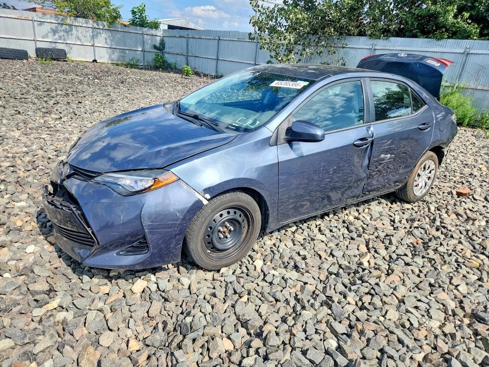 2017 TOYOTA COROLLA LE - 1