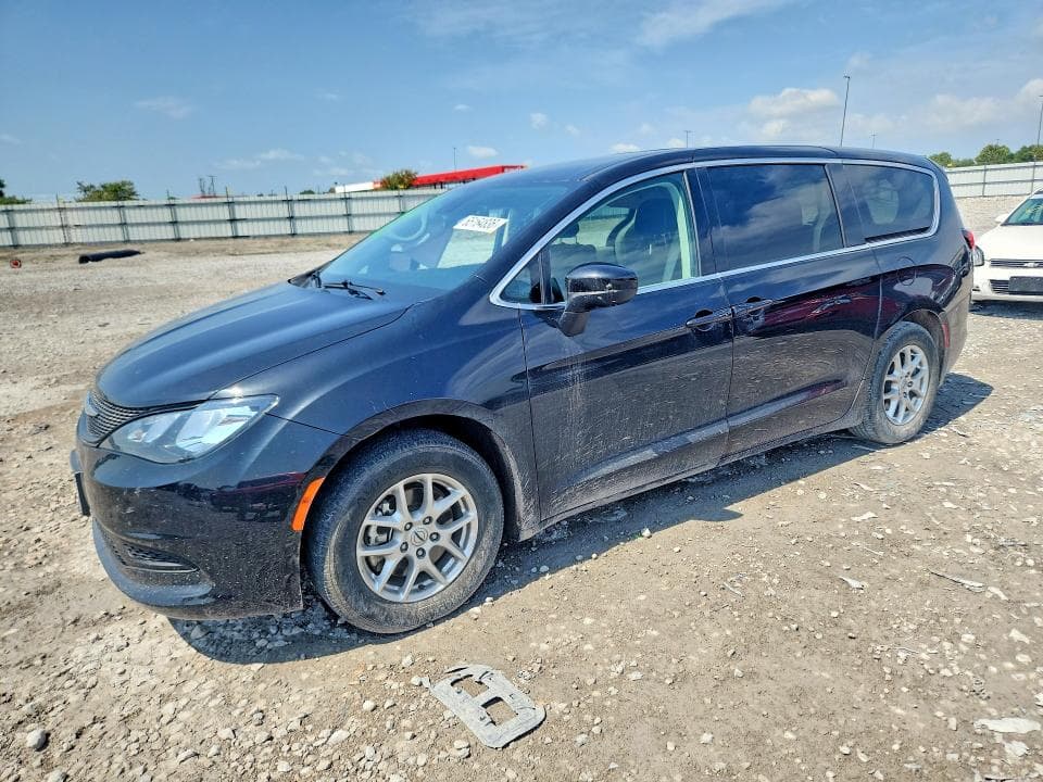 2023 CHRYSLER VOYAGER LX - 1