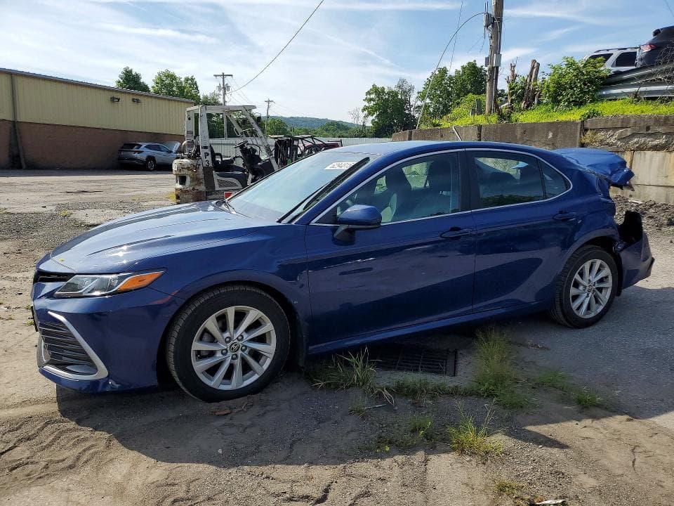 2023 TOYOTA CAMRY LE - 1