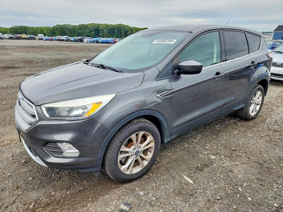 2017 FORD ESCAPE SE - 1