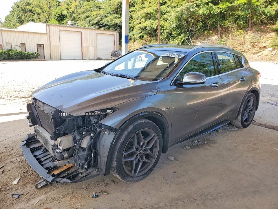 2017 INFINITI QX30 PREMIUM - 1