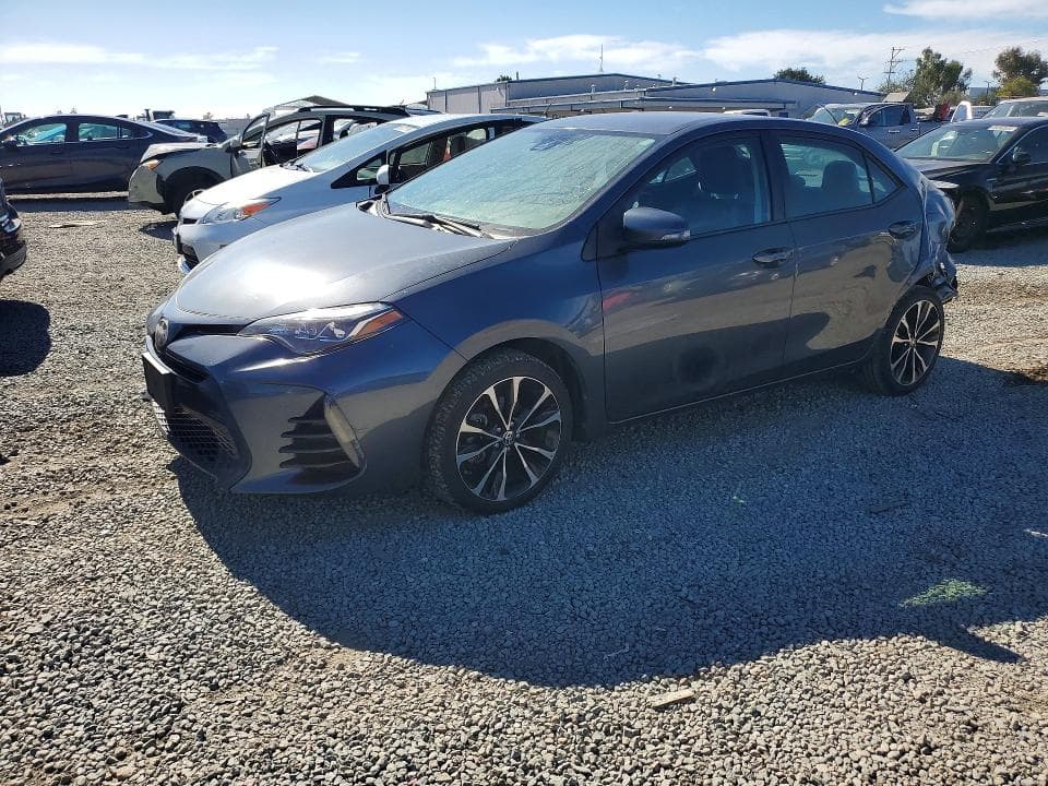 2017 TOYOTA COROLLA SE - 1