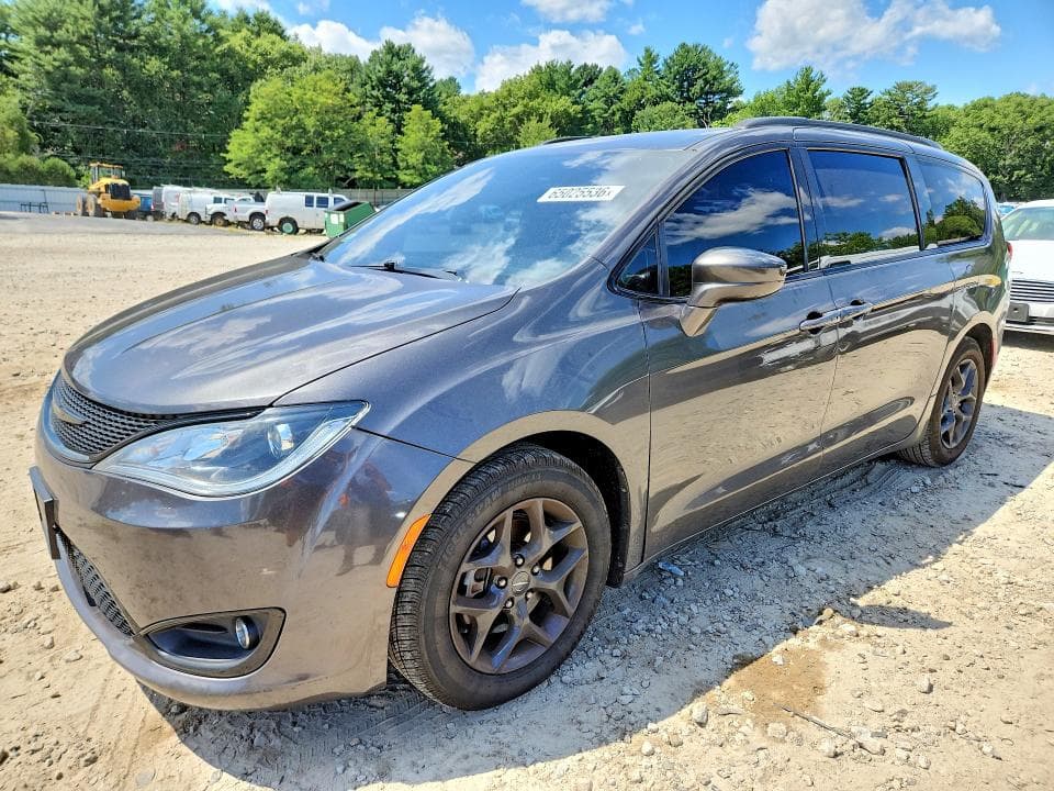 2019 CHRYSLER PACIFICA TOURING L - 1