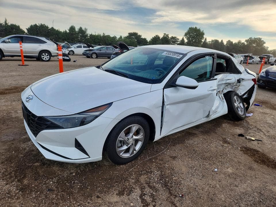 2021 HYUNDAI ELANTRA SE - 1