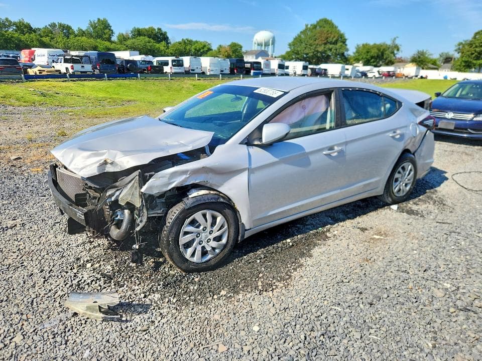2019 HYUNDAI ELANTRA SE - 1