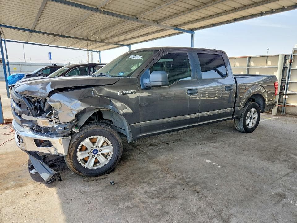 2017 FORD F150 SUPERCREW - 1