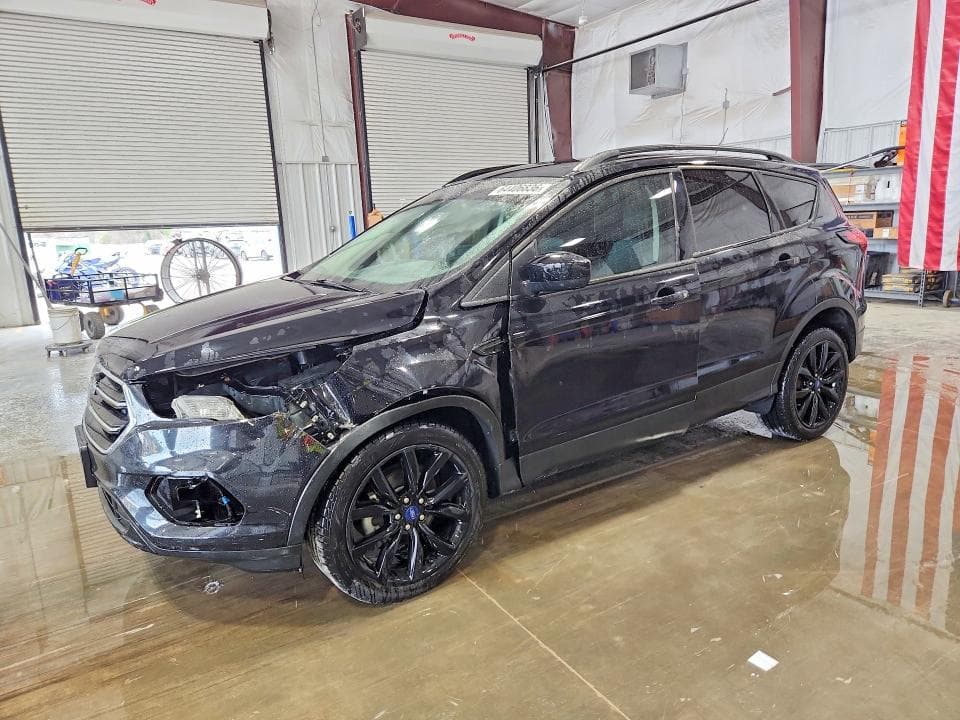 2019 FORD ESCAPE SE - 1