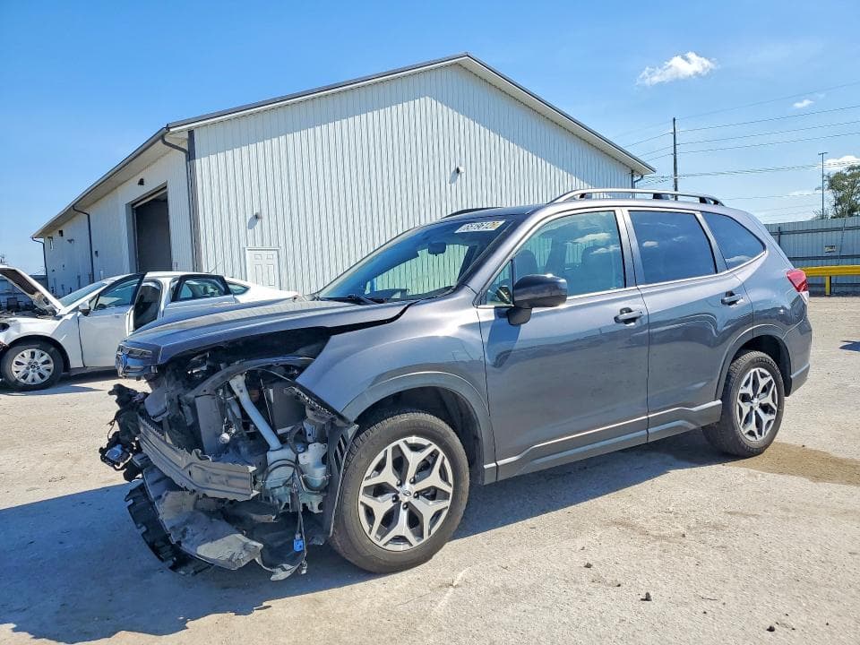 2023 SUBARU FORESTER PREMIUM - 1