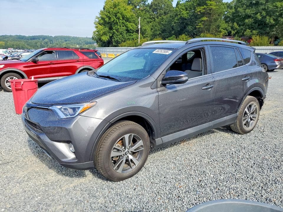 2018 TOYOTA RAV4 XLE - 1