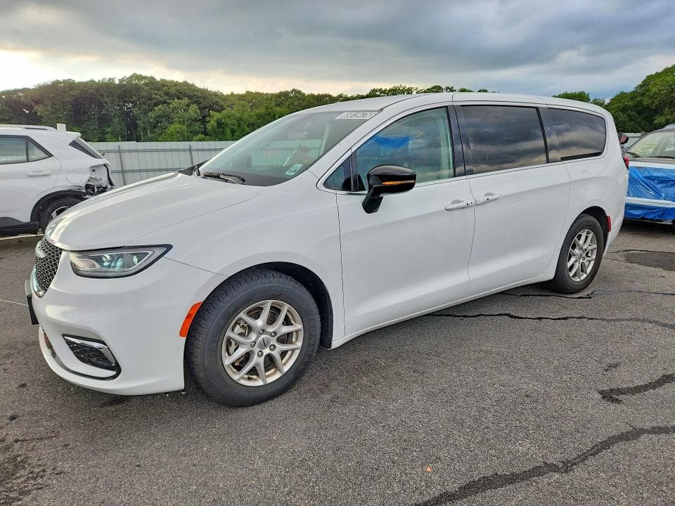 2024 CHRYSLER PACIFICA TOURING L - 1