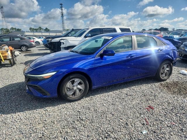 2024 HYUNDAI ELANTRA SE - 1
