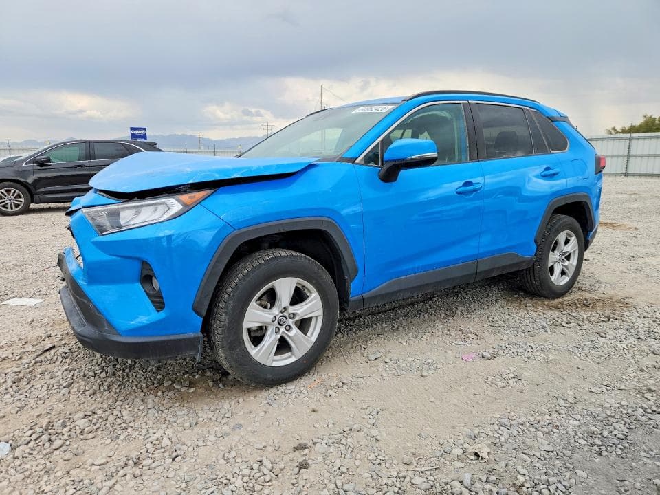 2021 TOYOTA RAV4 XLE - 1