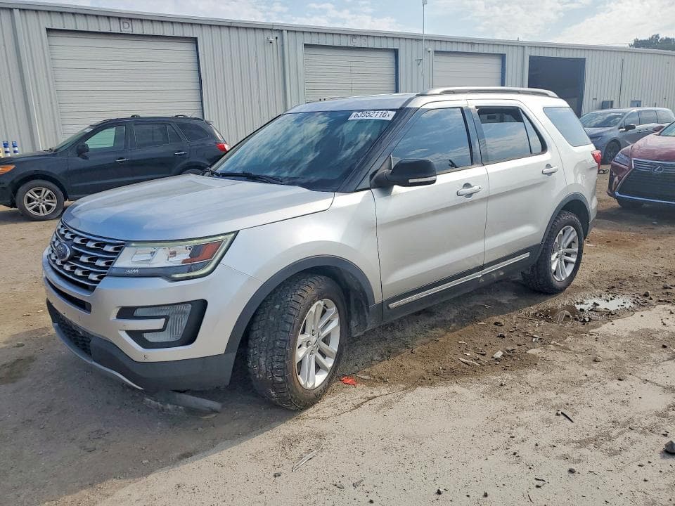 2017 FORD EXPLORER XLT - 1