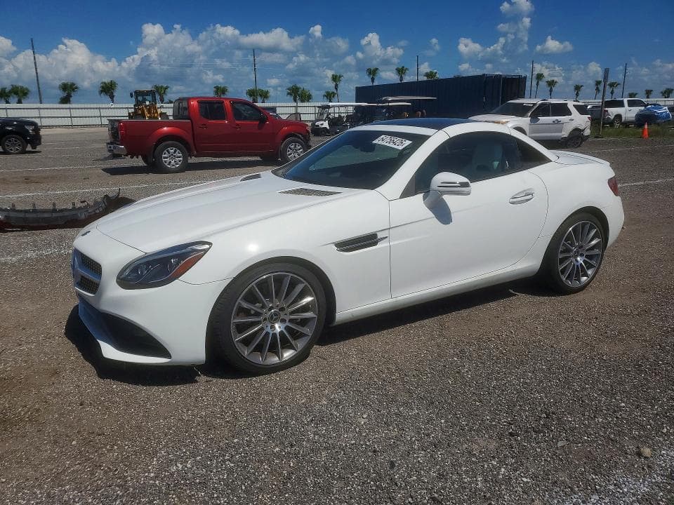2018 MERCEDES-BENZ SLC 300 - 1