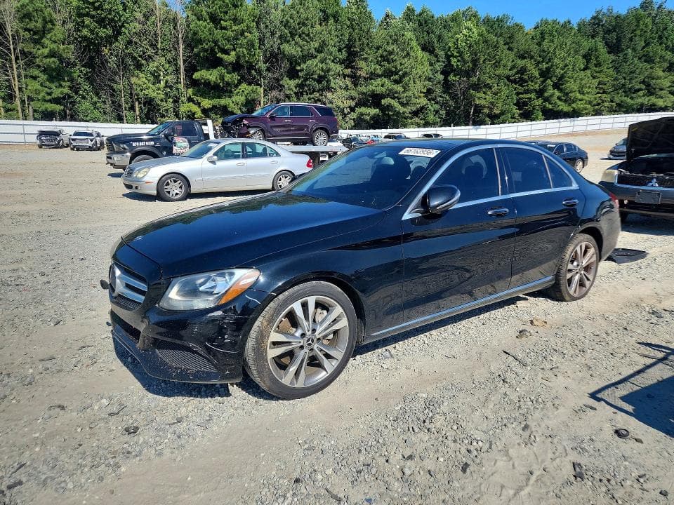 2017 MERCEDES-BENZ C 300 - 1
