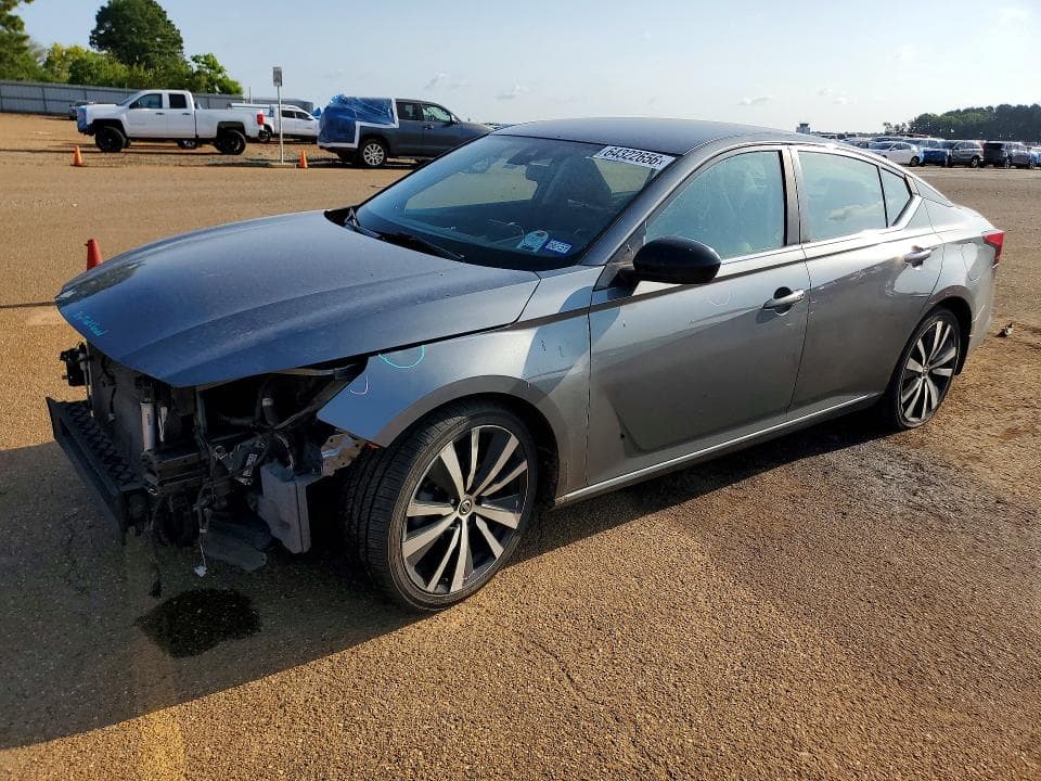 2020 NISSAN ALTIMA SR - 1