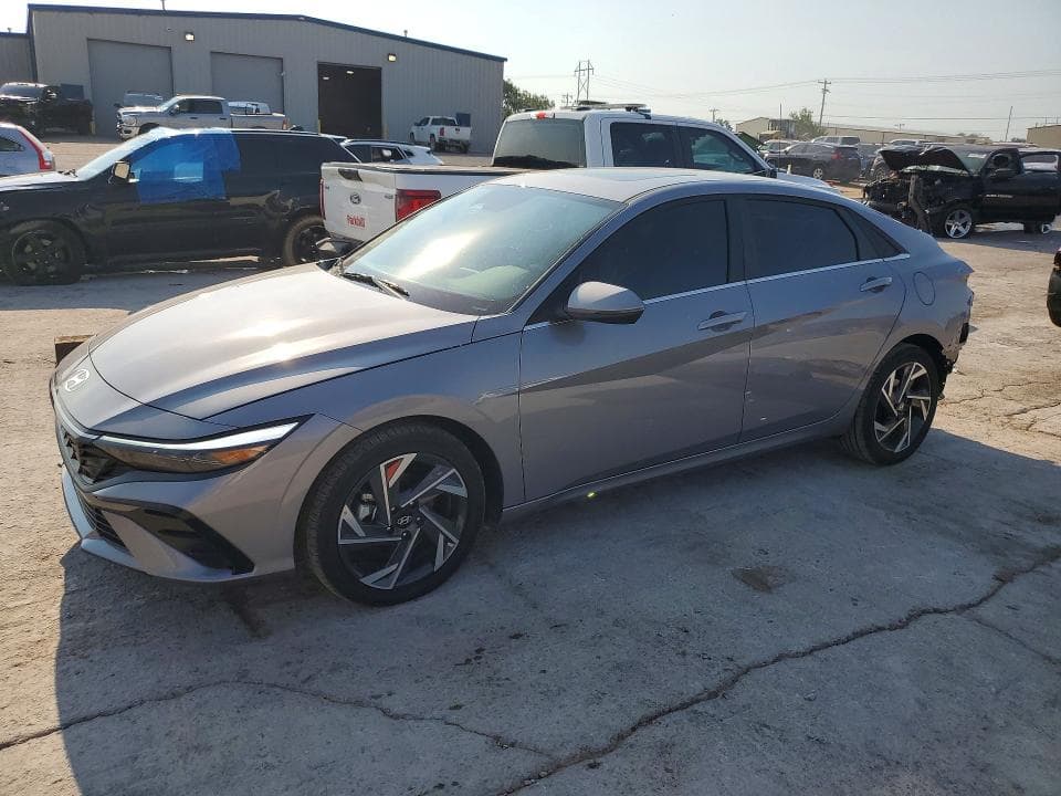 2025 HYUNDAI ELANTRA LIMITED - 1