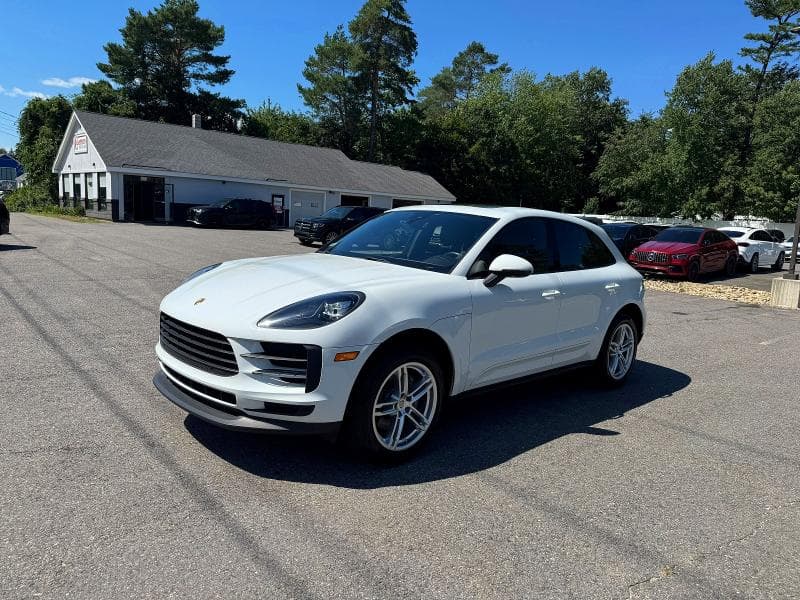 2020 PORSCHE MACAN - 1