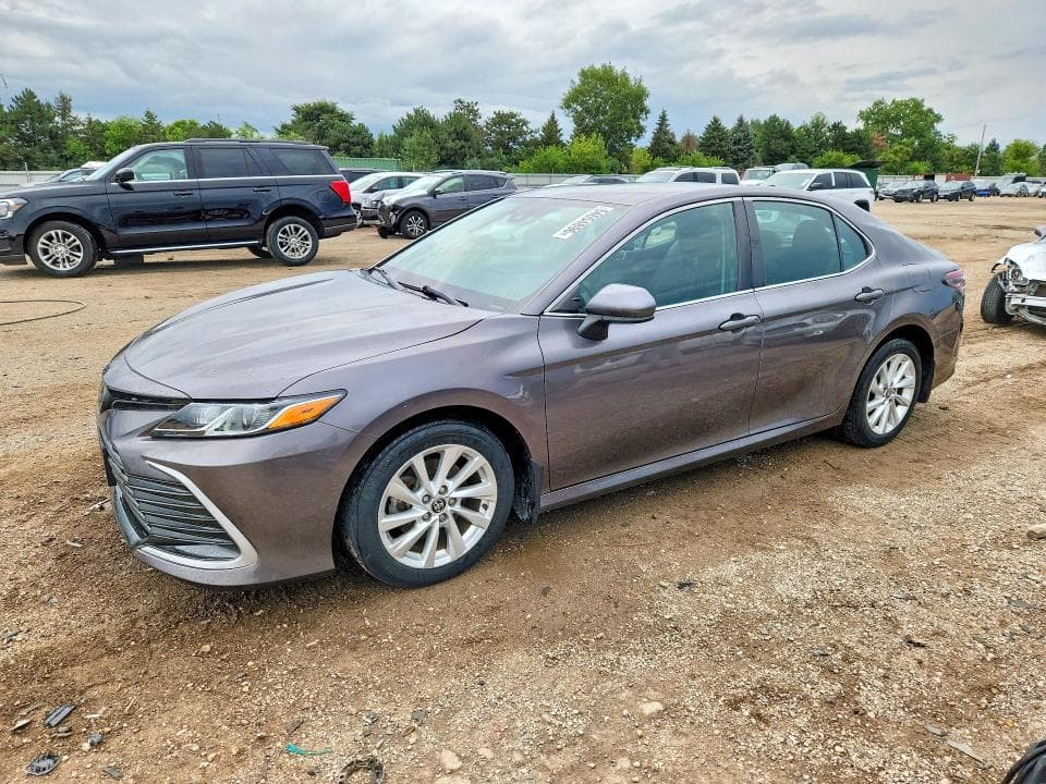 2023 TOYOTA CAMRY LE - 1