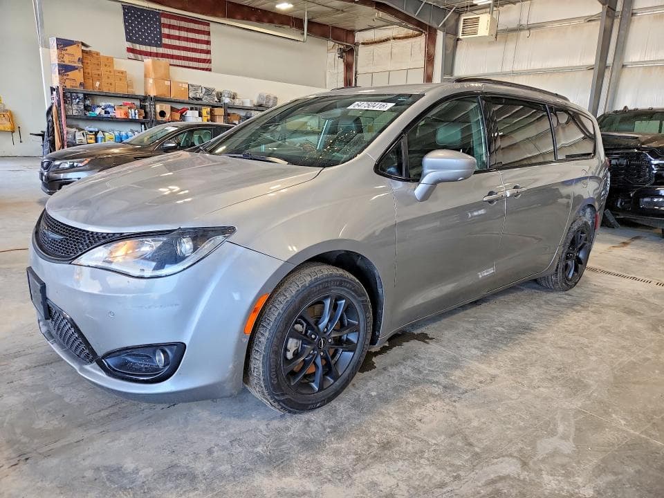 2020 CHRYSLER PACIFICA TOURING L - 1