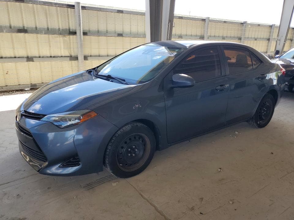 2018 TOYOTA COROLLA LE - 1