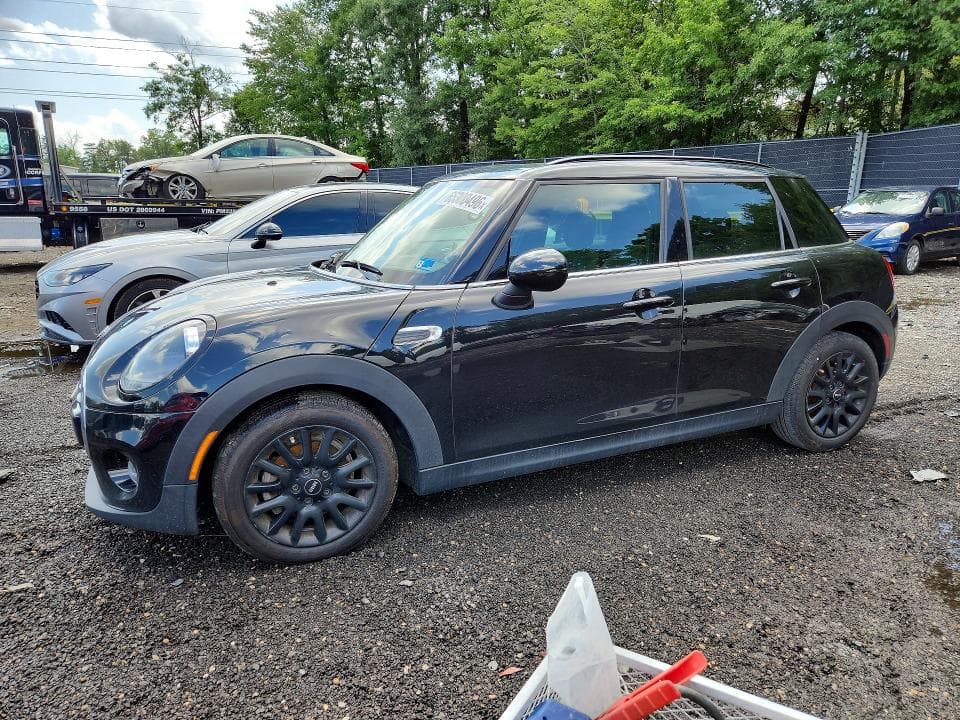2019 MINI COOPER - 1