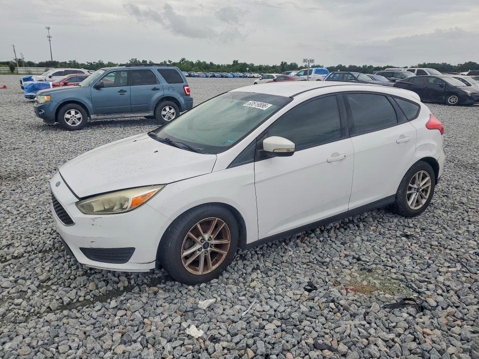 2017 FORD FOCUS SE - 1