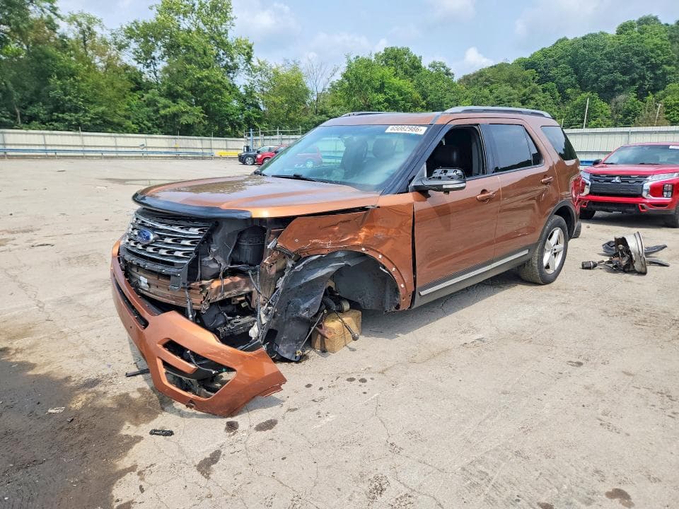 2017 FORD EXPLORER XLT - 1