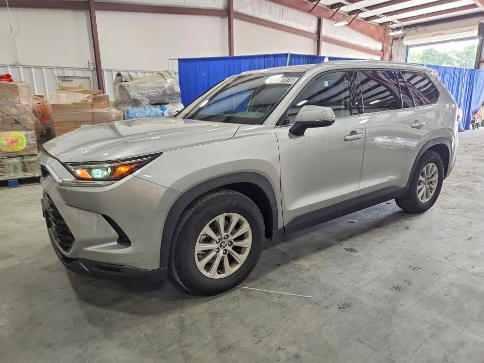 2026 TOYOTA GRAND HIGHLANDER XLE - 1