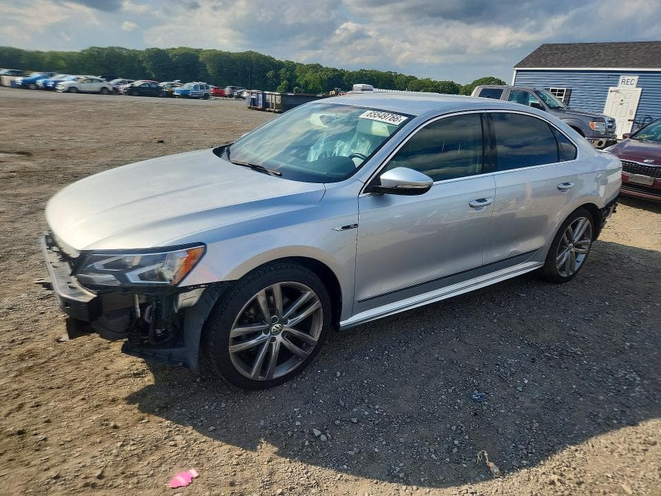 2017 VOLKSWAGEN PASSAT R-LINE - 1