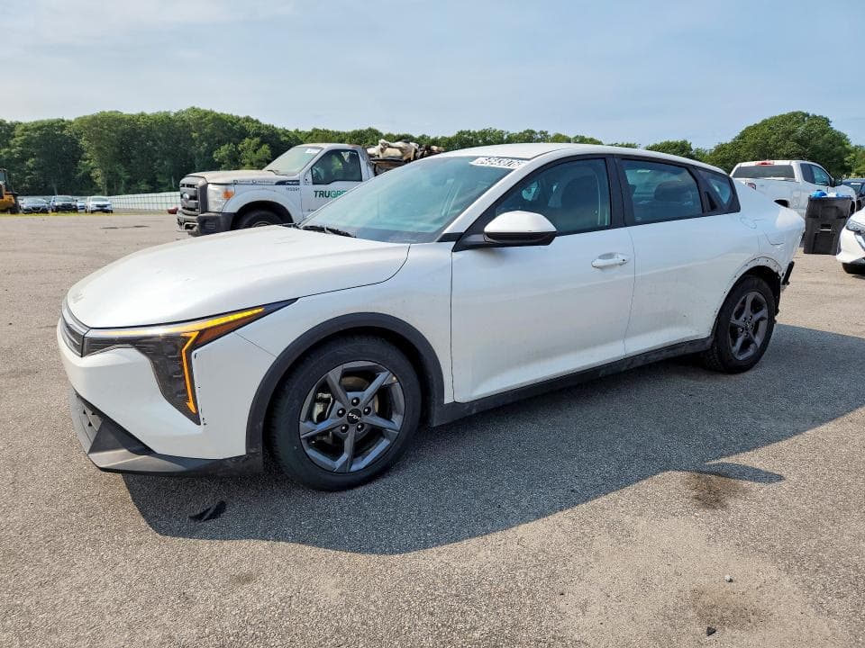 2025 KIA K4 LXS - 1