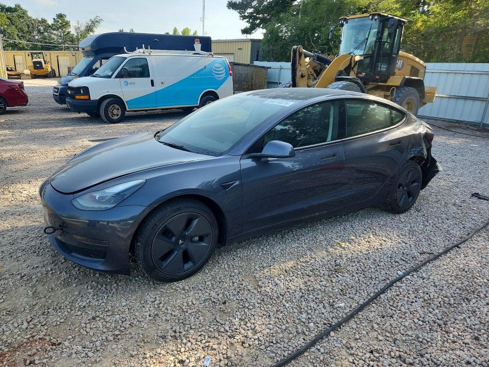 2023 TESLA MODEL 3 - 1