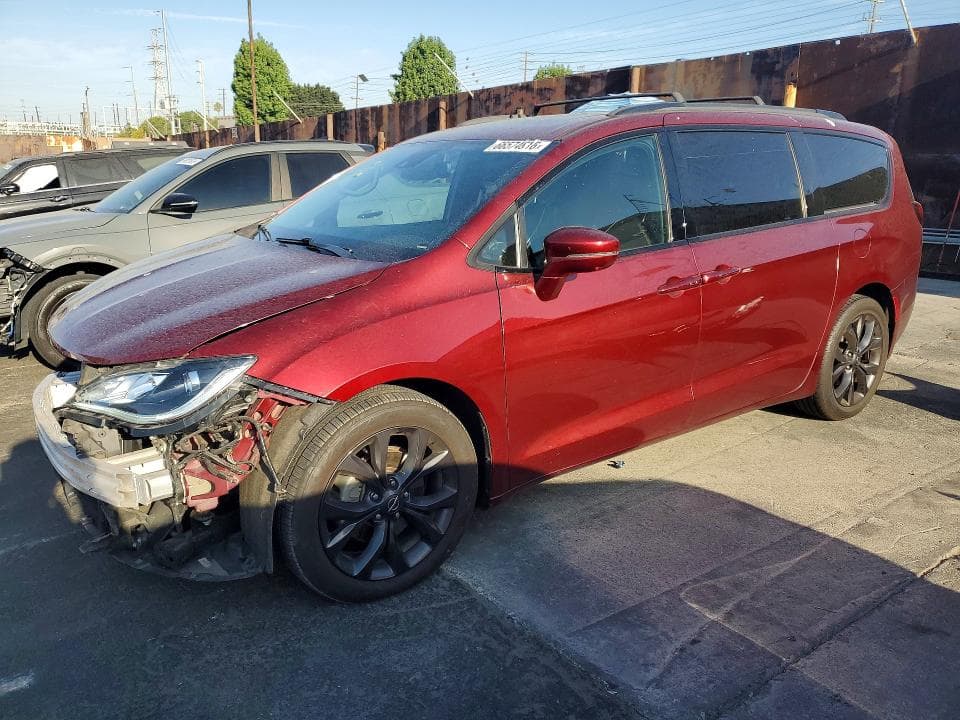 2019 CHRYSLER PACIFICA LIMITED - 1