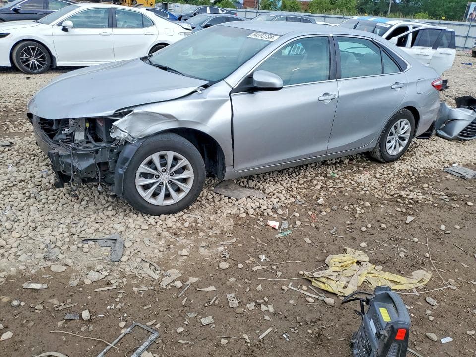 2017 TOYOTA CAMRY LE - 1