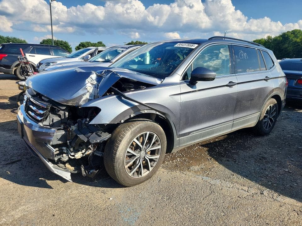 2019 VOLKSWAGEN TIGUAN SE - 1